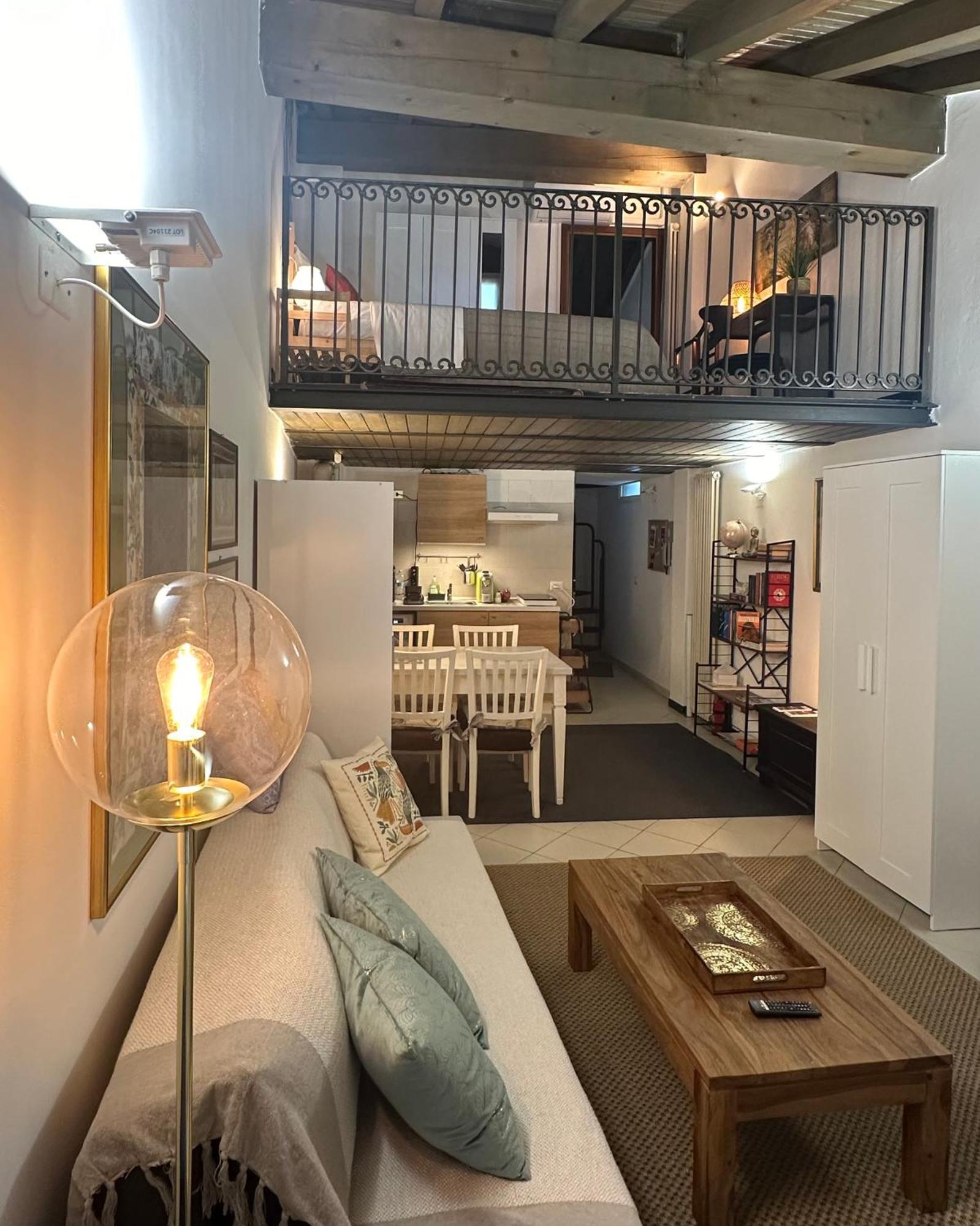 La Mansardina Di San Leonardo Apartment Бергамо Екстериор снимка