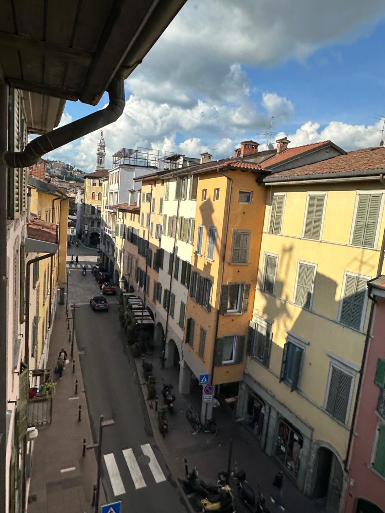 La Mansardina Di San Leonardo Apartment Бергамо Екстериор снимка